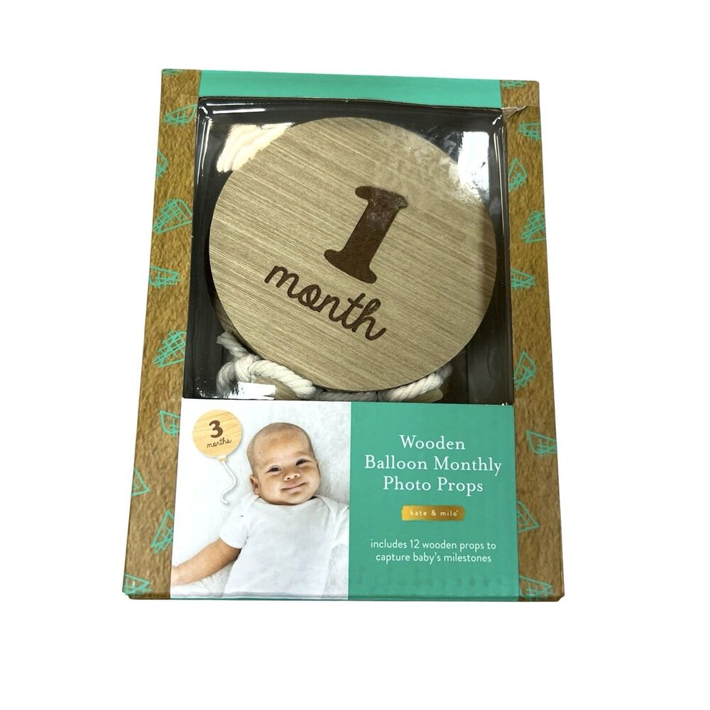 Baby Monthly Milestone Wooden Balloon Photo Props by Kate & Milo